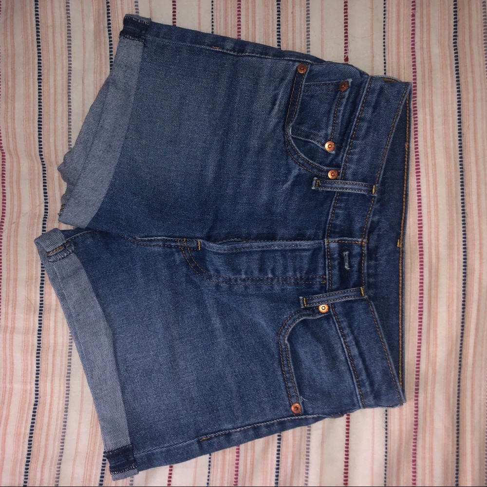 Levis Jean shorts
